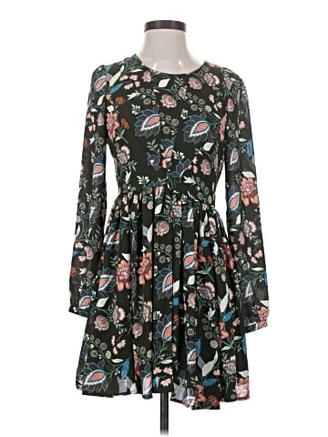 Romeo & Juliet Couture Casual Dress (view 1)