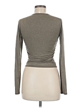 Lululemon Athletica Long Sleeve T-Shirt (view 2)