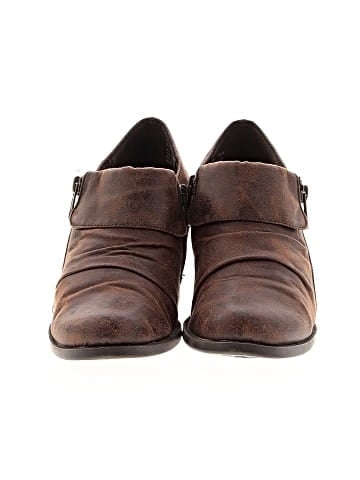 Bare Traps Ankle Boots (view 2)