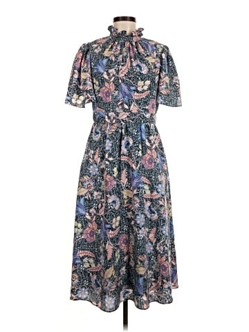 Julia Jordan Casual Dress (view 1)