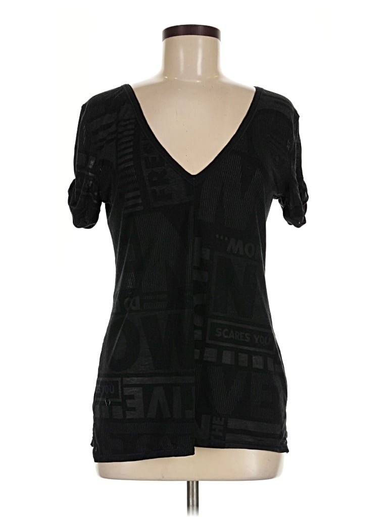 Pre-owned Lululemon Athletica Short Sleeve T-shirt In Black