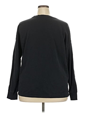 Under Armour Sweatshirt (view 2)