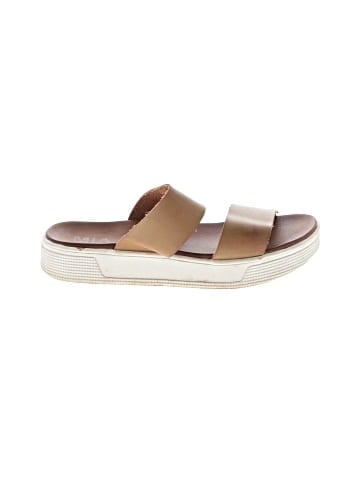 Mia Sandals (view 1)