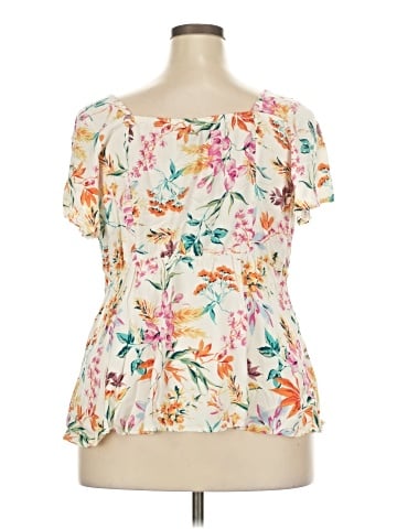 Torrid Short Sleeve Top (view 2)
