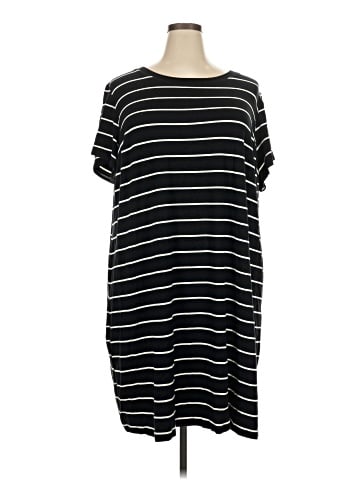 Ava & Viv Casual Dress (view 1)