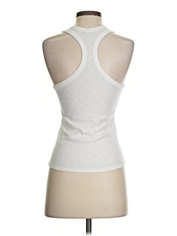 Vuori Tank Top (view 2)