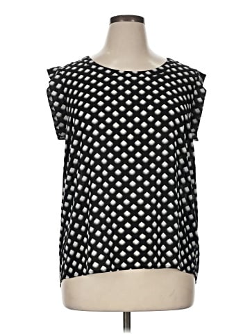 Pleione Sleeveless Blouse (view 1)