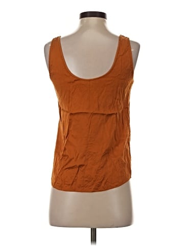 Vince. Sleeveless Top (view 2)