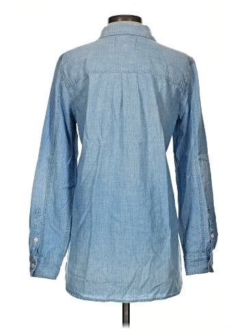 Madewell Chambray Classic Ex-Boyfriend Shirt in Evie Wash (view 2)