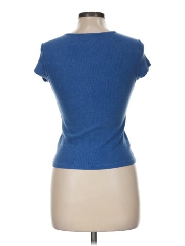 American Eagle Outfitters Short Sleeve T-Shirt (view 2)