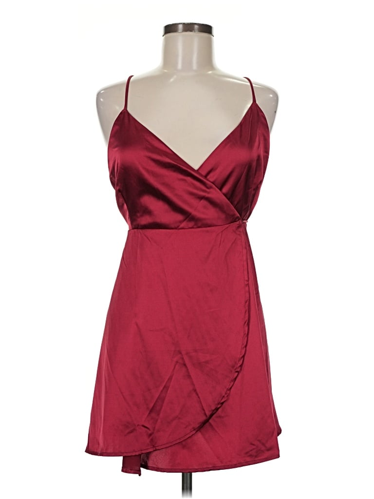 Pre-owned Lucy In The Sky Sleeveless Top Burgundy Plunge Neckline Tops
