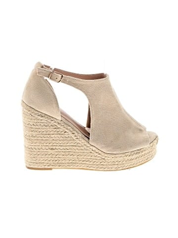 Unbranded Wedges (view 1)