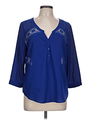 American Eagle Outfitters 3/4 Sleeve Blouse (view 1)