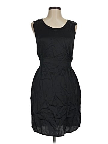 Banana Republic Cocktail Dress (view 1)