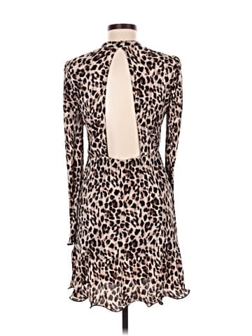 Saylor Casual Dress (view 2)