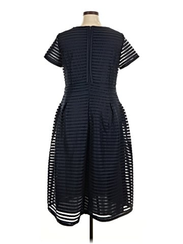 Boohoo Casual Dress (view 2)