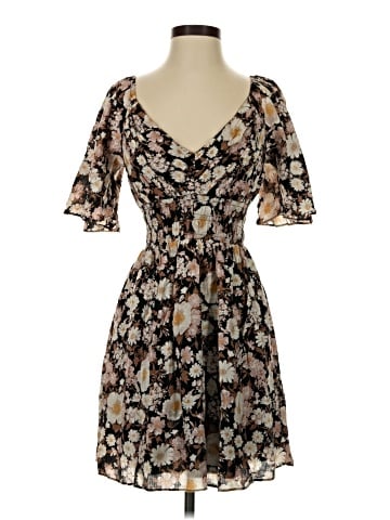 Abercrombie & Fitch Cocktail Dress (view 1)