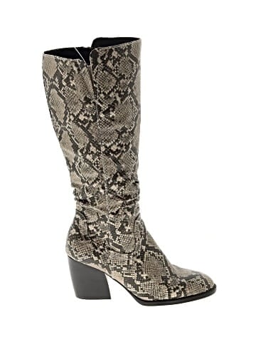 Baretraps Boots (view 1)