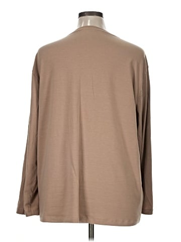 Trendy Queen Long Sleeve T-Shirt (view 2)