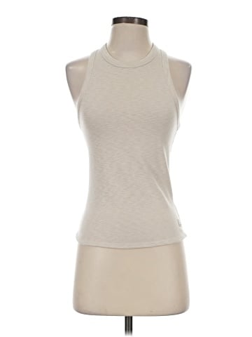 Vuori Tank Top (view 1)