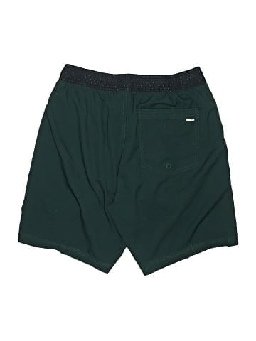 Vuori Shorts (view 2)