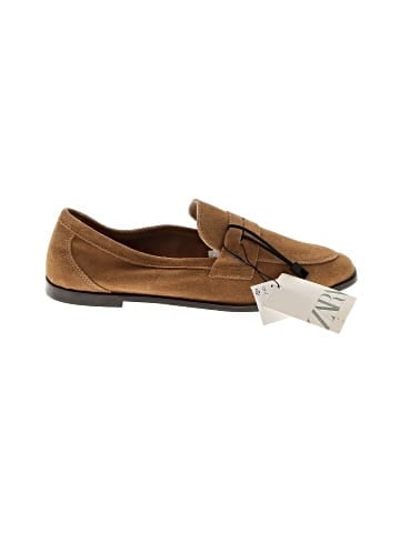 Zara Flats (view 1)