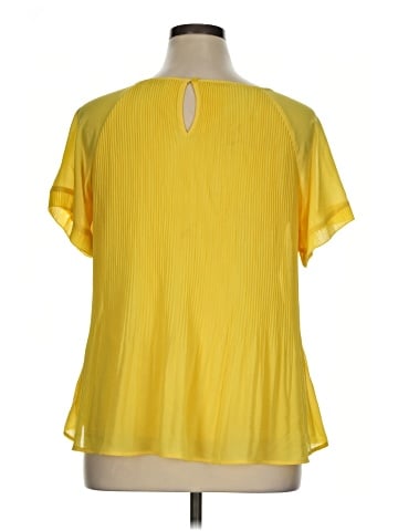Linda Leal Short Sleeve Blouse (view 2)