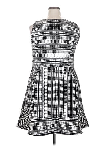 Ann Taylor LOFT Casual Dress (view 2)