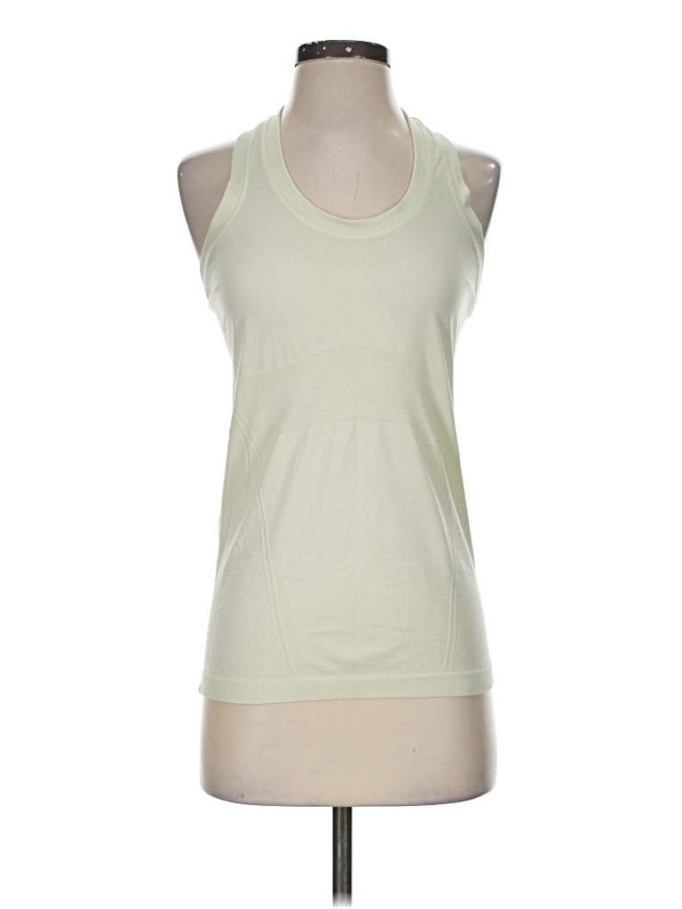 Pre-owned Athleta Sleeveless T-shirt In Ivory