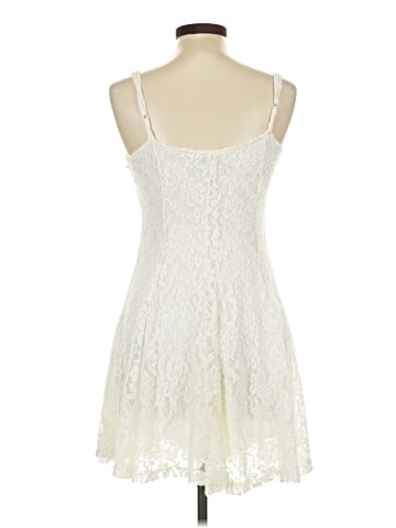American Eagle Outfitters Cocktail Dress (view 2)