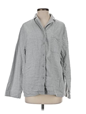 Aritzia Long Sleeve Button-Down Shirt (view 1)