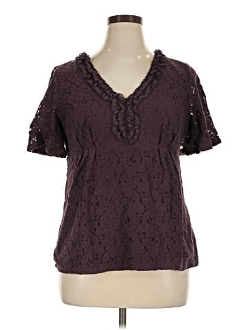 Elle Short Sleeve T-Shirt (view 1)