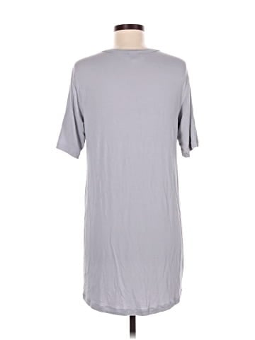 Universal Standard for J.Crew Short Sleeve T-Shirt (view 2)