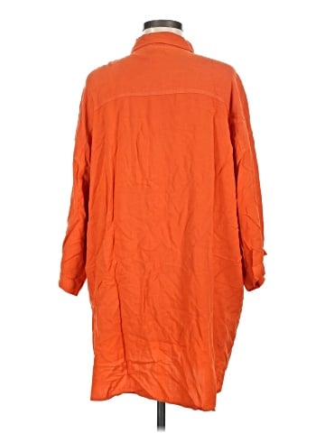 Sostanza 3/4 Sleeve Button-Down Shirt (view 2)