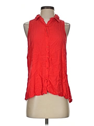 Splendid Sleeveless Button-Down Shirt (view 1)