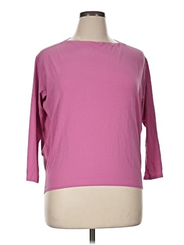 Lululemon Athletica 3/4 Sleeve T-Shirt (view 1)