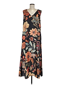 Unbranded Casual Dress (view 1)