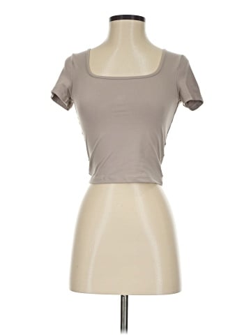 Hollister Short Sleeve T-Shirt (view 1)