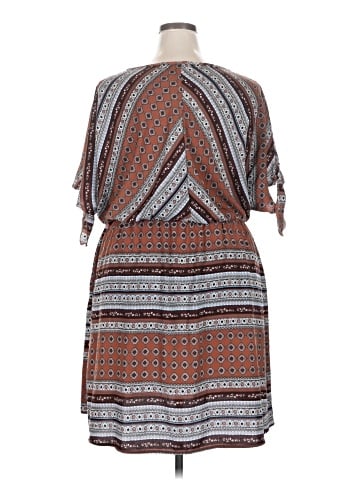 Charlotte Russe Casual Dress (view 2)