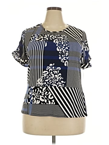 Elle Short Sleeve T-Shirt (view 1)