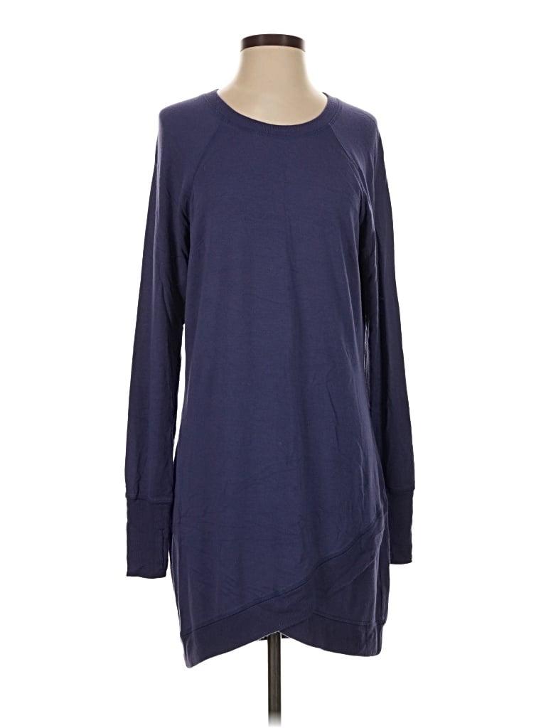 Pre-owned Athleta Long Sleeve T-shirt In Blue