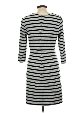 Old Navy Casual Dress (view 2)