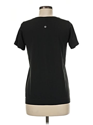 Lululemon Athletica Short Sleeve T-Shirt (view 2)