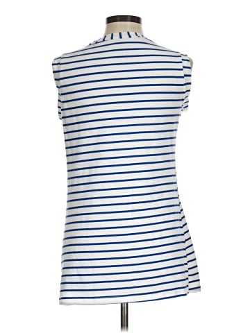 Unbranded Sleeveless Button-Down Shirt (view 2)