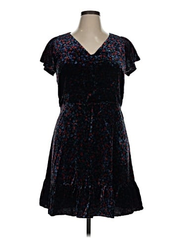 Ann Taylor LOFT Casual Dress (view 1)