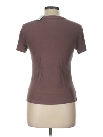Old Navy Short Sleeve T-Shirt (view 2)