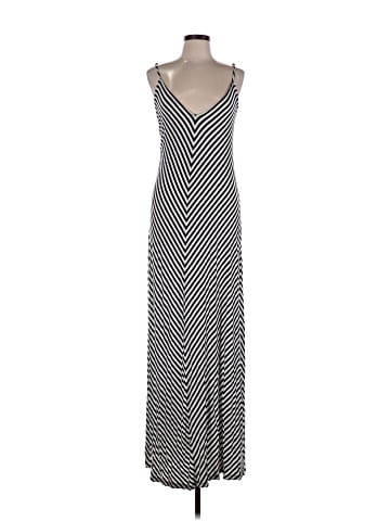 Mossimo Casual Dress (view 1)