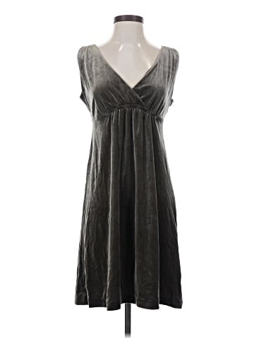 Old Navy Casual Dress (view 1)