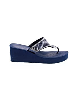 Kelly & Katie Wedges