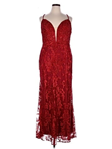 Mac Duggal Cocktail Dress (view 1)